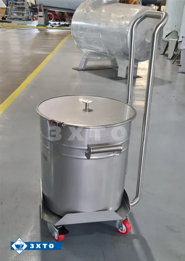 Бочка фармацевтическая 75 л на тележке
