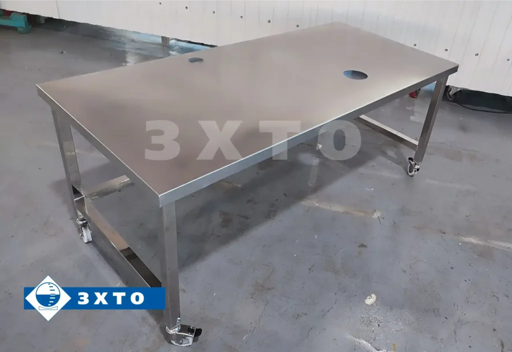 Стол фармацевтический передвижной