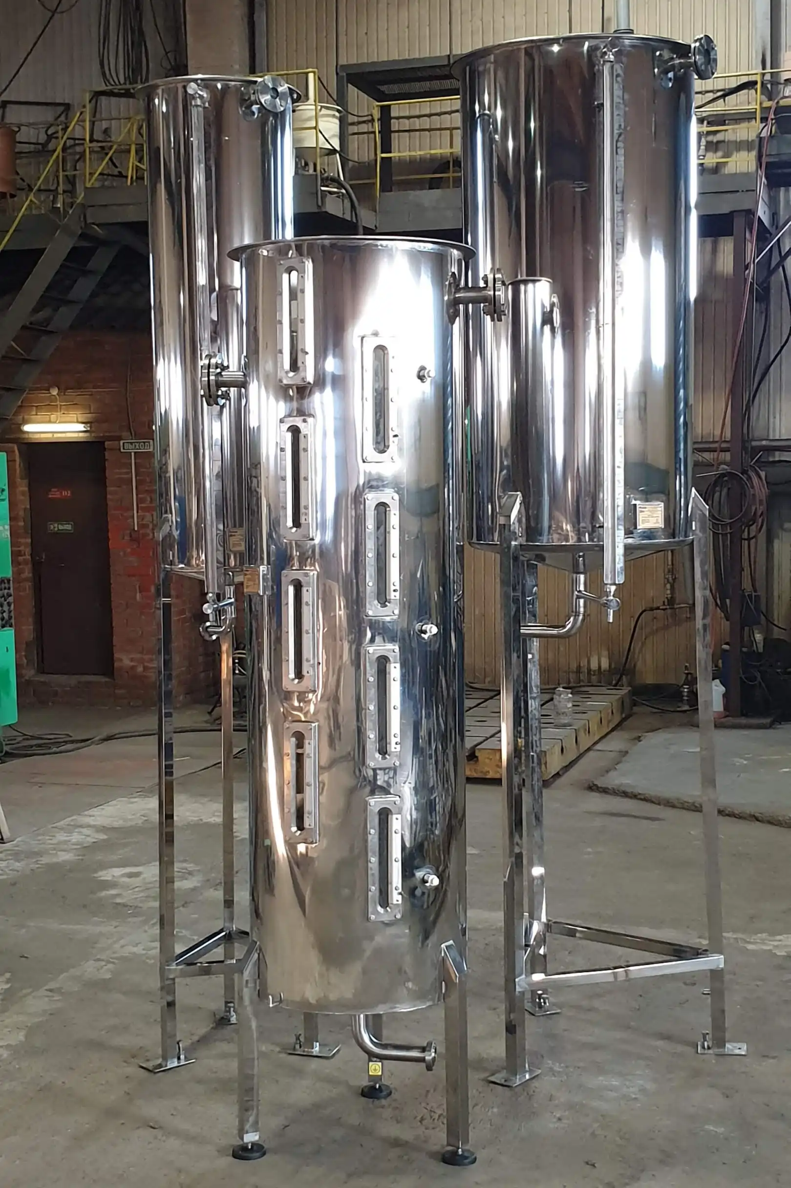 Мерник технический 1 го класса, и сборники для спирта