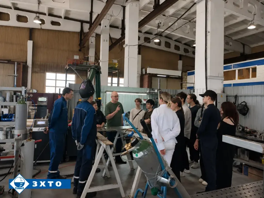 ООО «ЗХТО» посетили учащиеся 8 класса школы №25